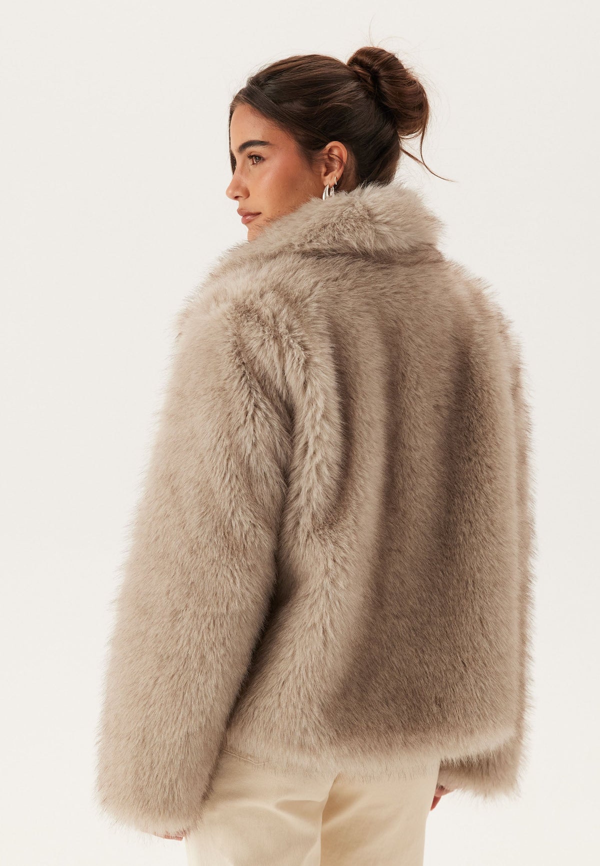 Cropped Faux Fur Jacket With Shawl Collar