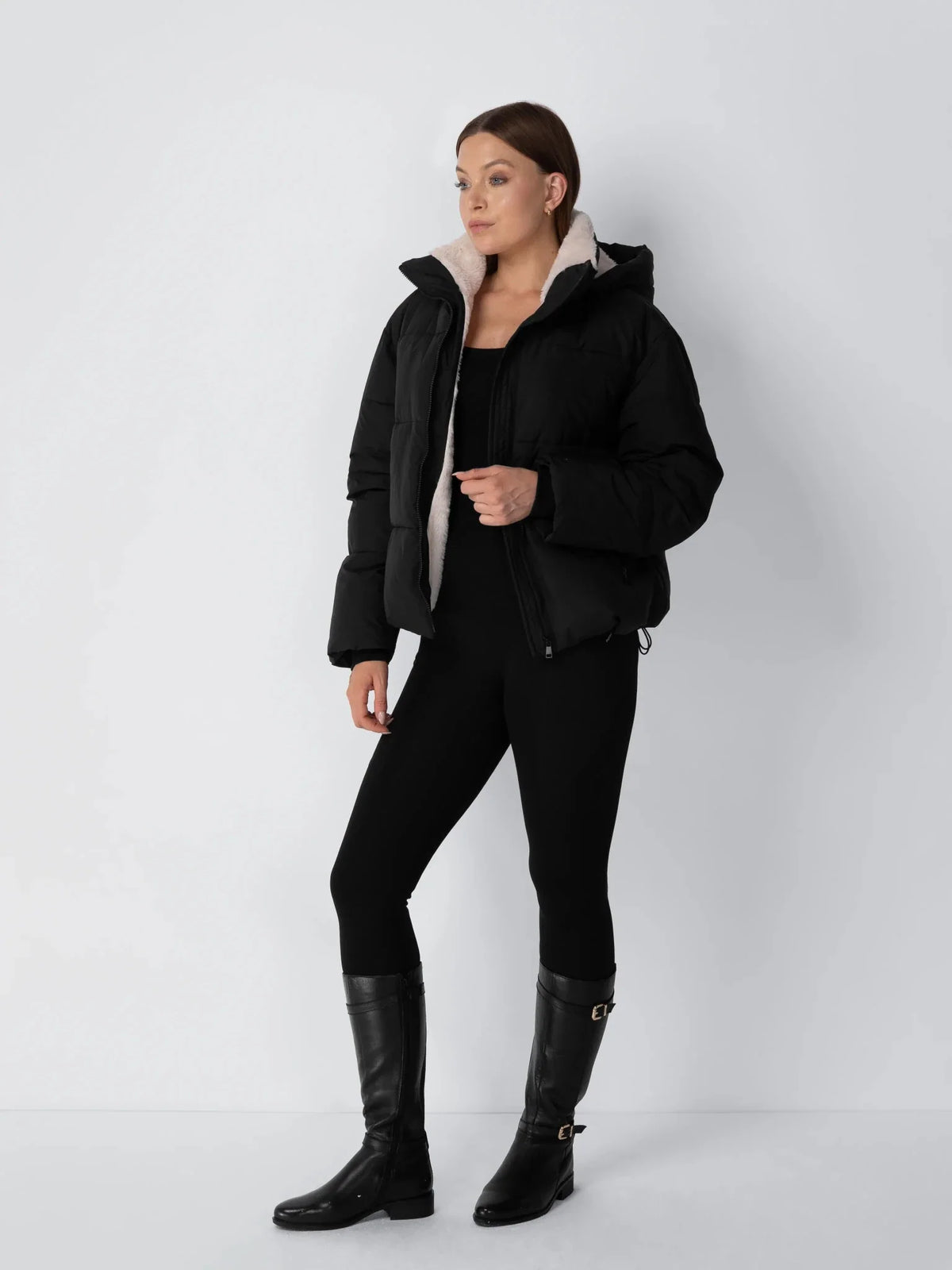Cropped Fleece-Lined Puffer Jacket With High Collar