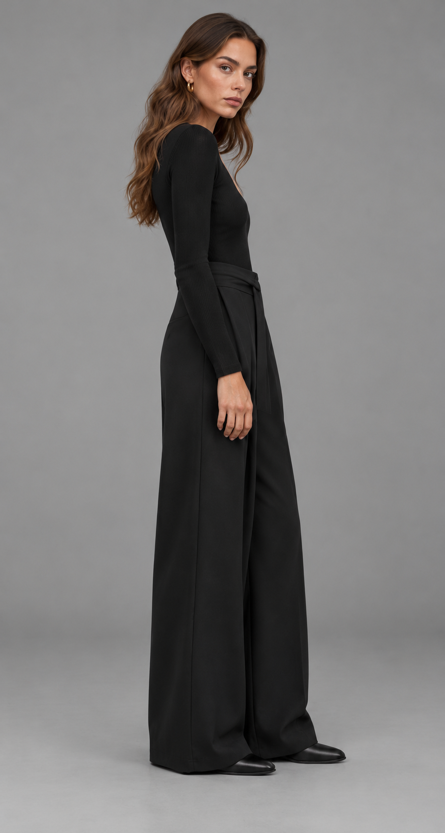 Pleated Wide-Leg Trousers With High Waist